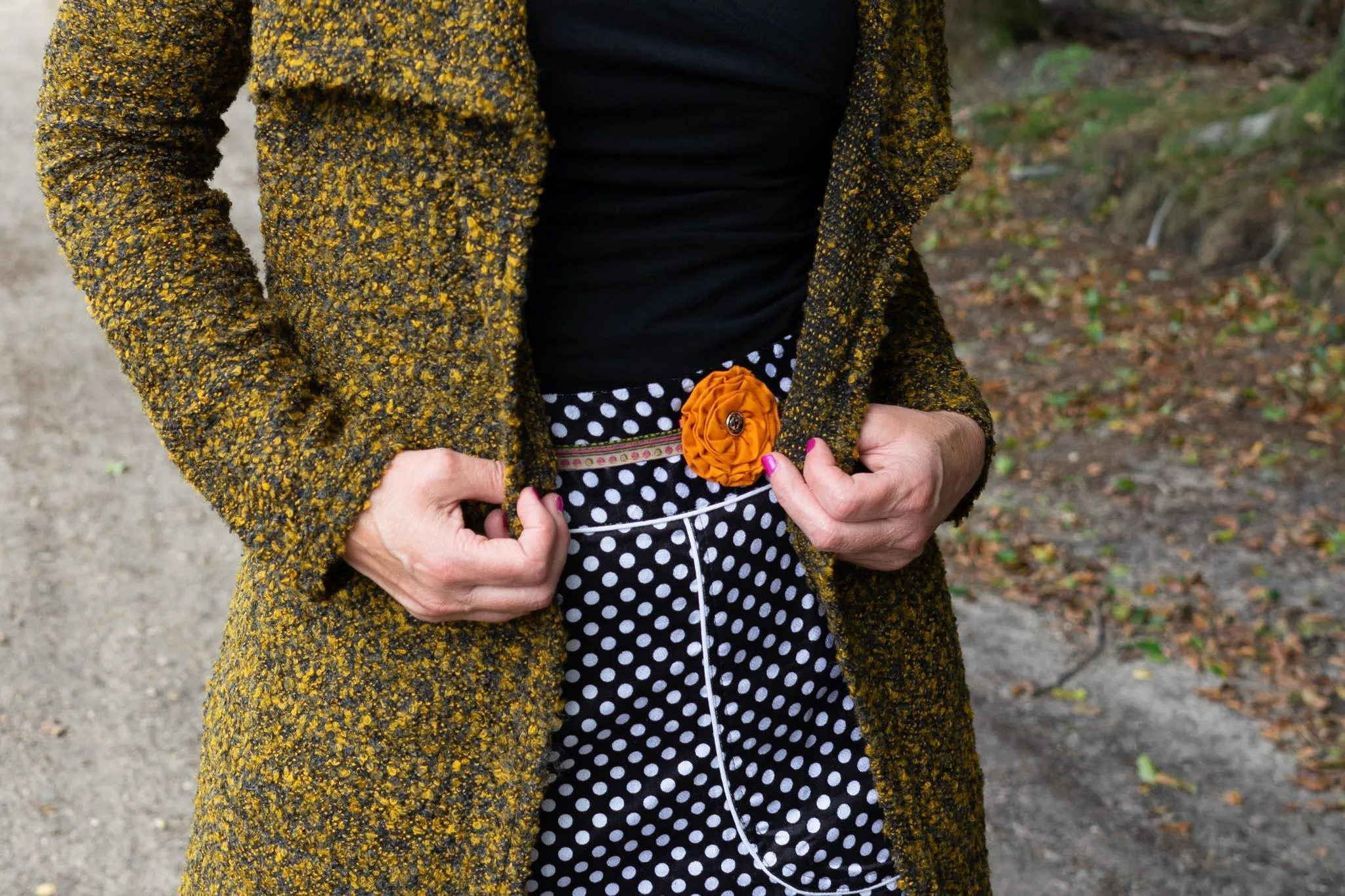Sherry cotton corduroy skirt - black and white dots