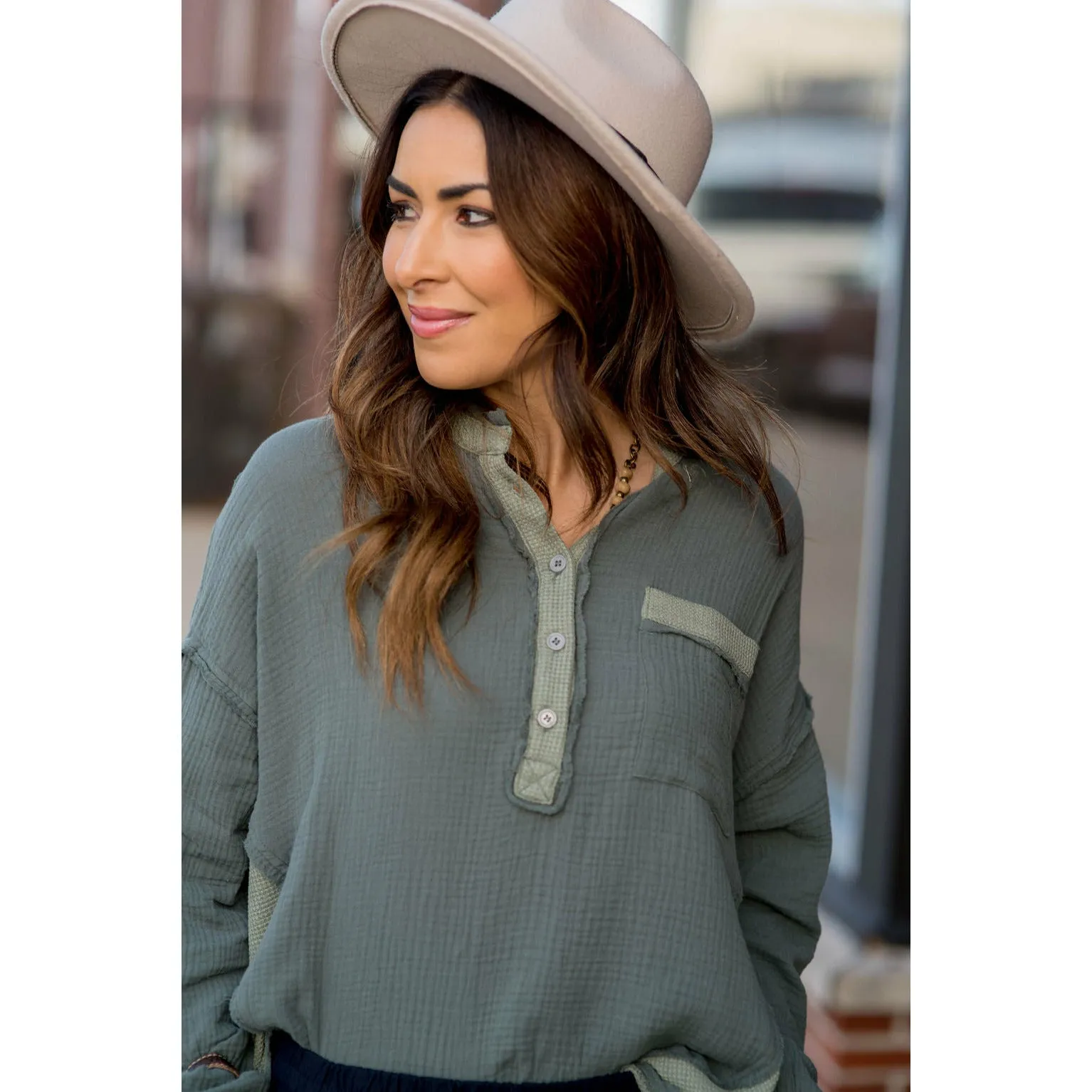 Thermal Trimmed Henley