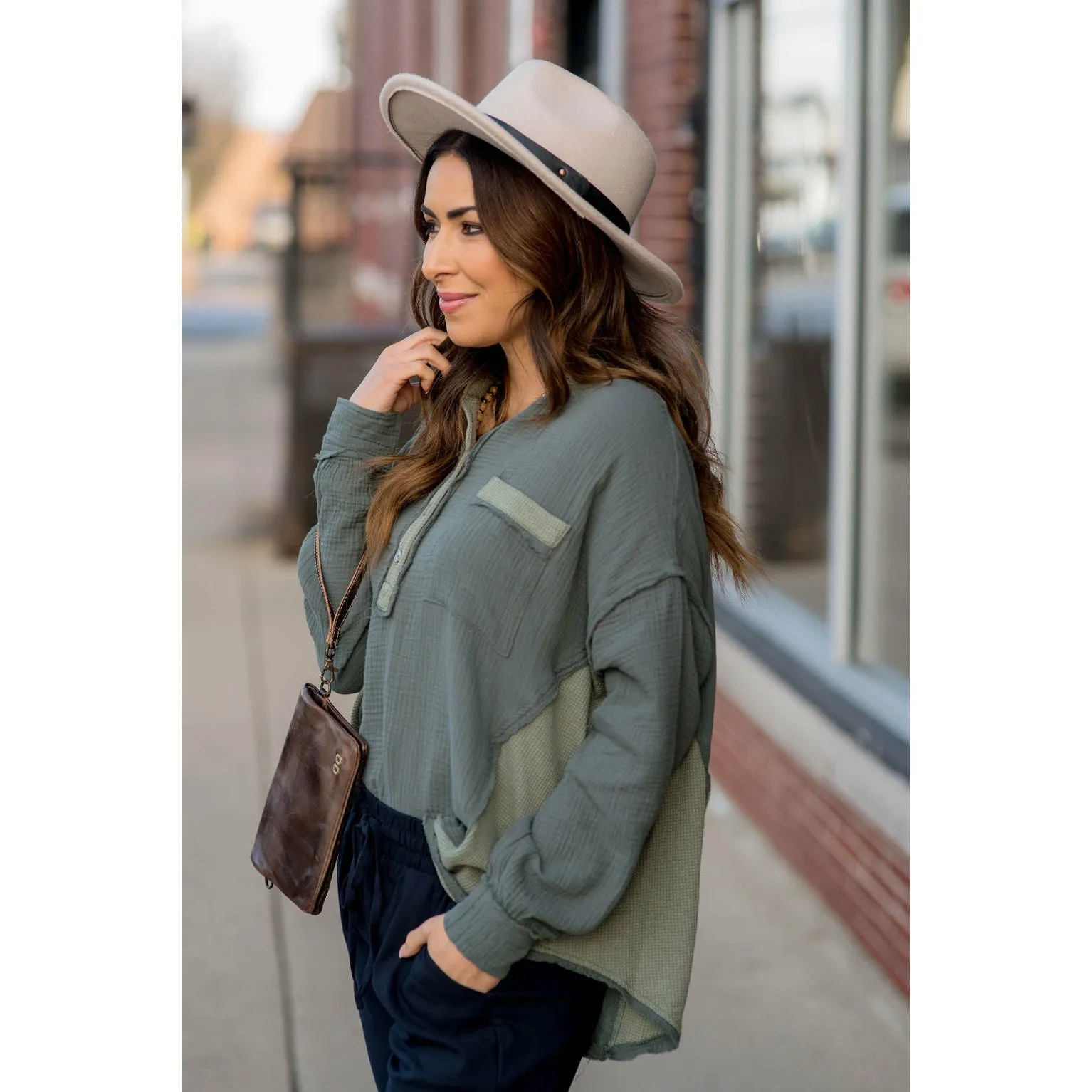 Thermal Trimmed Henley